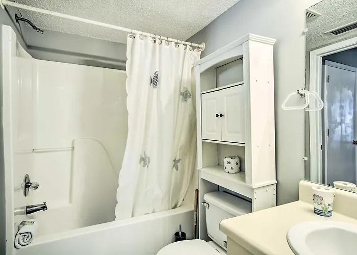 W/ Pool Access: Steps To Beach! * Gulf Shores